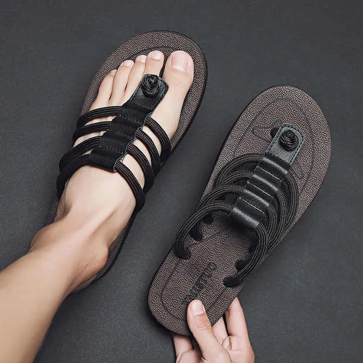 أطقم ألواح رياضية للرجال صنادل مضادة للانزلاق . Men's Sports Board Sets Anti-slip Sandals Custom Logo