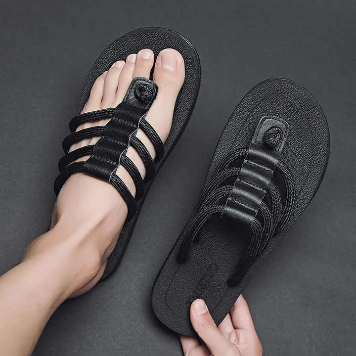 أطقم ألواح رياضية للرجال صنادل مضادة للانزلاق . Men's Sports Board Sets Anti-slip Sandals Custom Logo