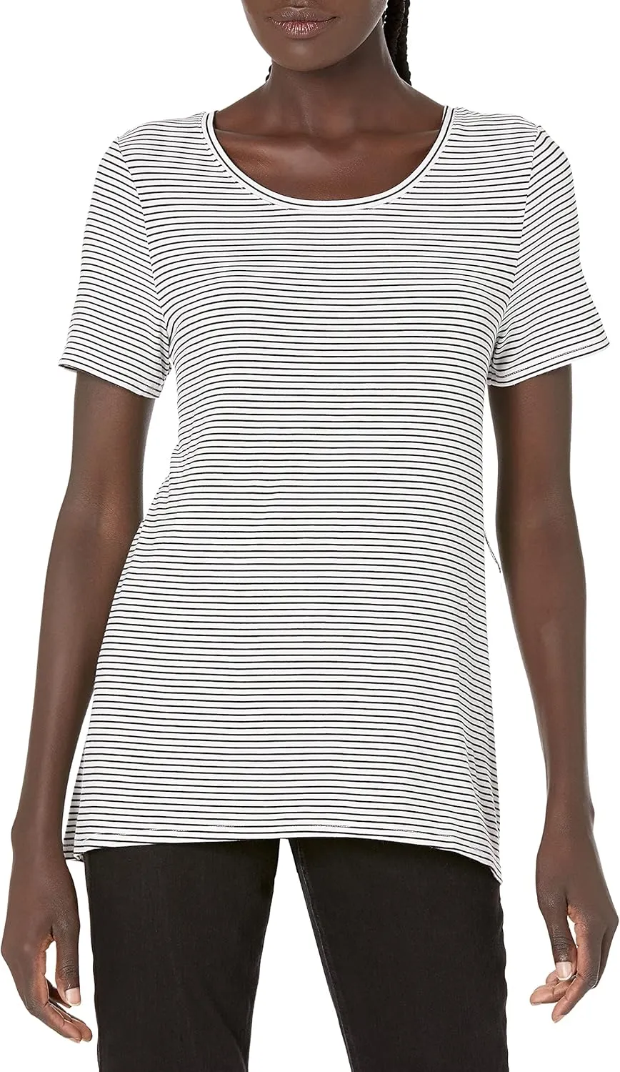 Amazon Essentials Women's Relaxed-Fit Short-Sleeve Scoopneck Swing T-Shirt (Available in Plus Size)