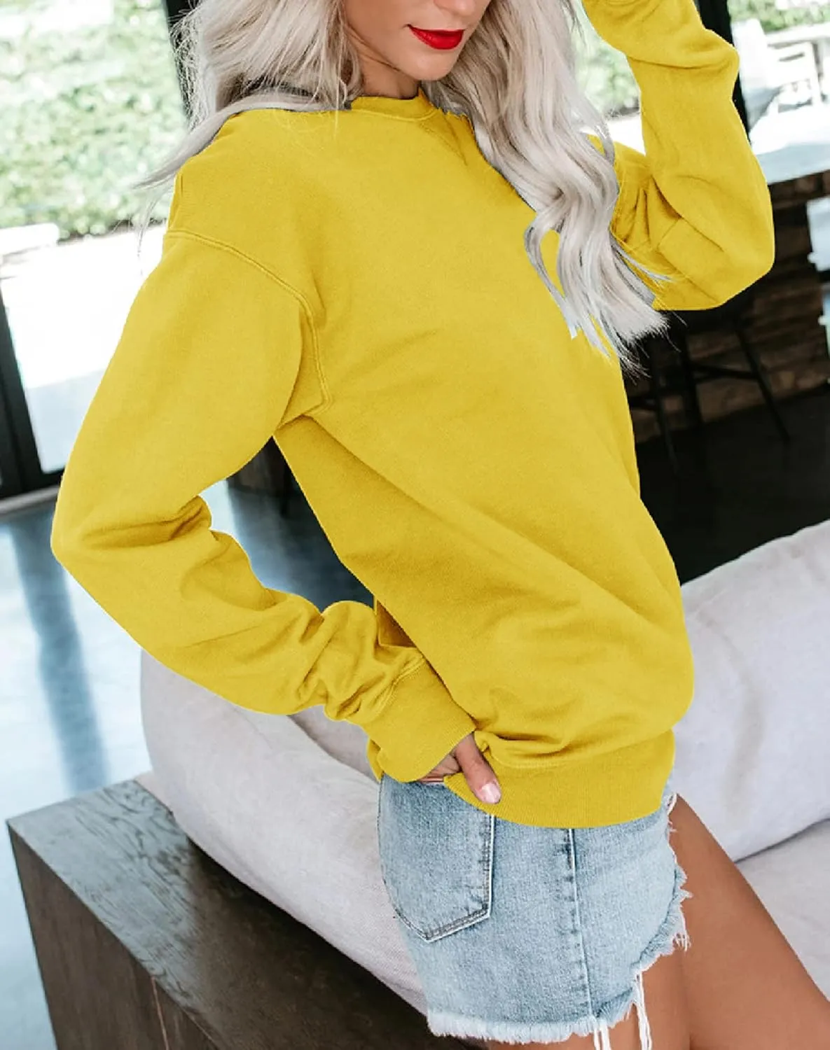 Bingerlily Womens Casual Long Sleeve Sweatshirt Crew Neck Cute Pullover Relaxed Fit Tops