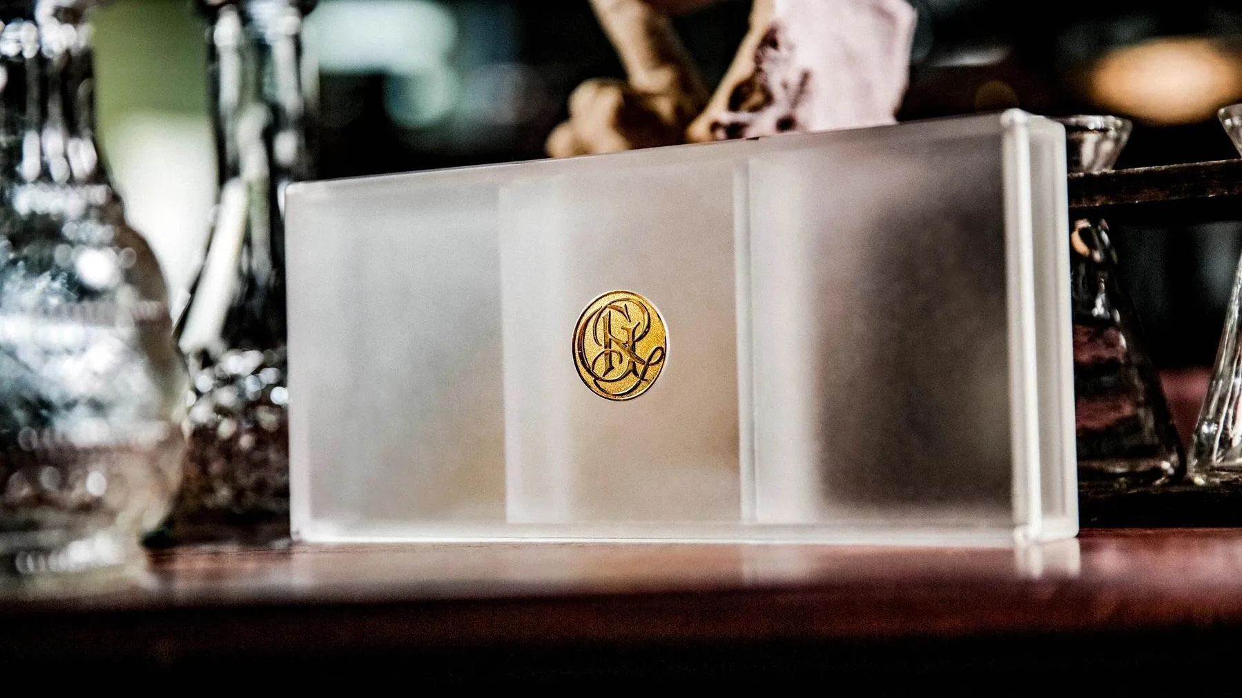 Card College Luxury Acrylic Box Set
