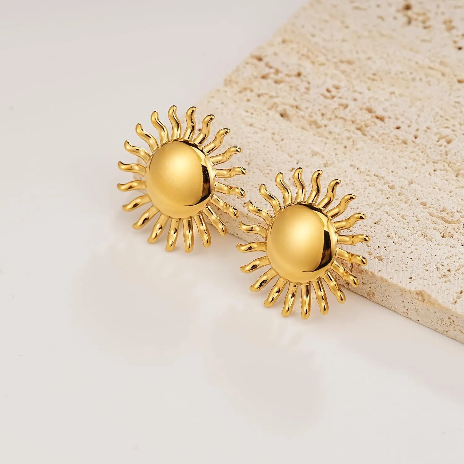 Chunky Gold Sun Earrings for Women, Trendy Sunburst Statement Drop Dangle Earring Hypoallergenic Prom Everyday Boho Summer Holiday Jewelry Gift