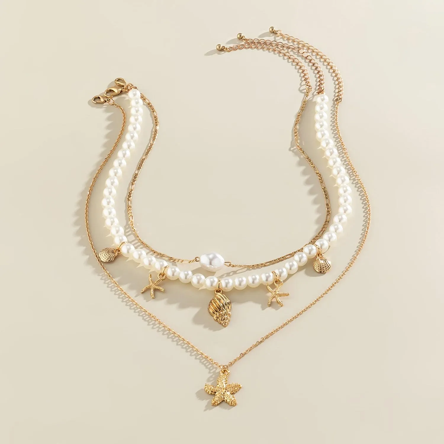 Cowrie Shell Necklace for Women Natural Sea Shell Beads Choker Necklace Adjustable Layered Summer Seashell Beach Necklace for Women Hawaiian Jewelry