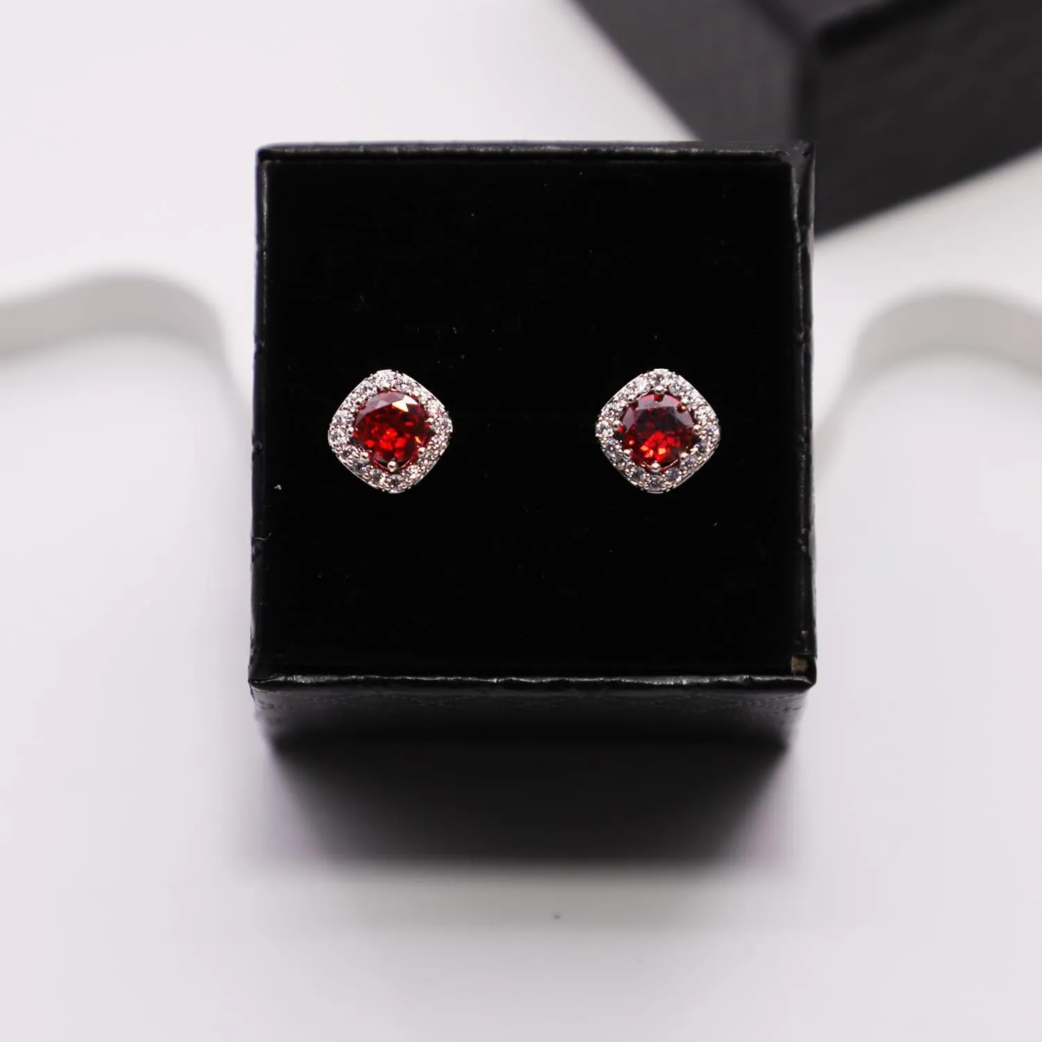 Cubic Zirconia Earring Studs CZ Stud Earrings MIXFOSAHN White Gold Glod-Plating 10MM Square Studs Earrings Bright Earrings Halo Hypoallergenic Stud Earrings for Women