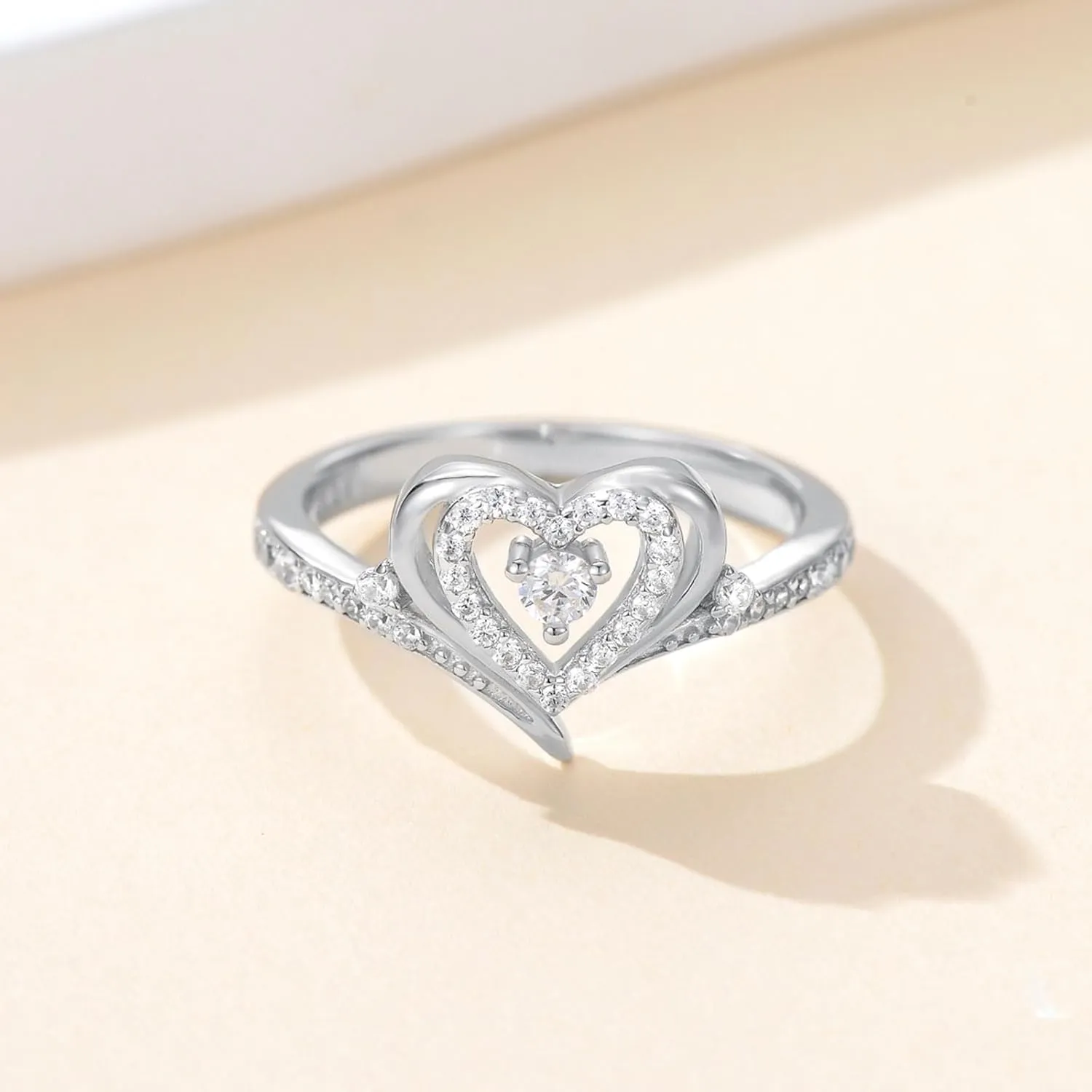 Heart Diamond Promise Ring for Women D Color VVS1 Clarity 925 Sterling Silver 18K Gold Plated Diamond Anniversary Ring Jewelry