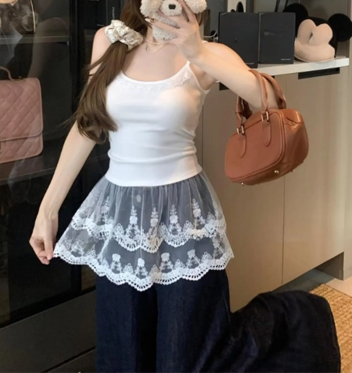 Lace Trim Cami Tank Tops for Women Y2k Summer Spaghetti Strap Coquette Camisole Layering Tops with Tulle Ruffle