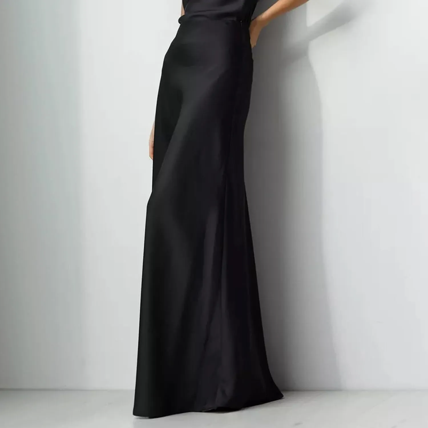 Long Pencil Skirts for Women Spring Silk Satin Maxi Skirt Strenchy Elegant Bodycon Fishtail Skirts for Cocktail Party Holiday