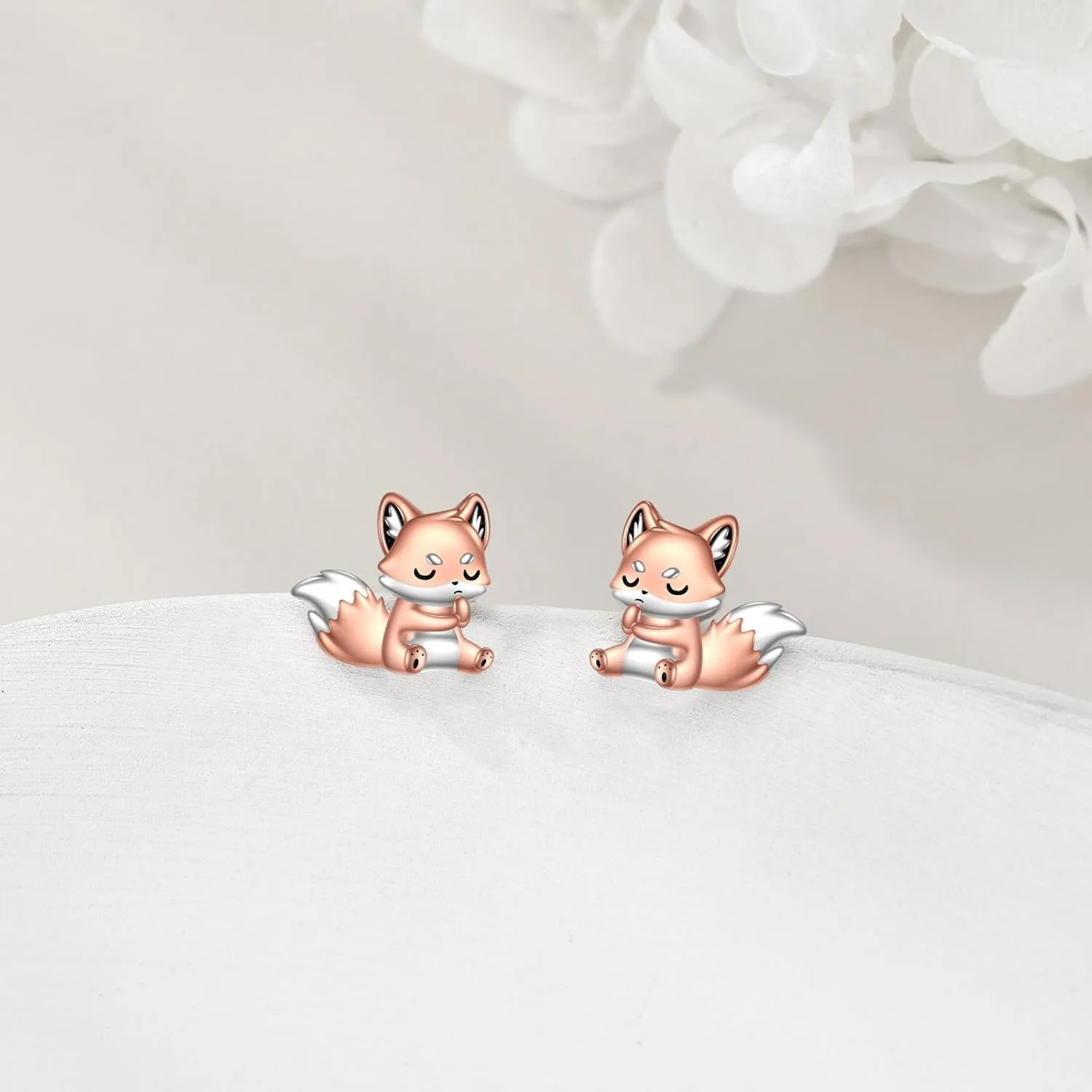 LUHE Animal Stud Earrings Sterling Silver Penguin/Paw Print/Panda/Dinosaur/Octopus/Axolotl/Cow/Fox/Cat/Bee/Pig/Rabbit Stud Earrings Animal Earrings for women