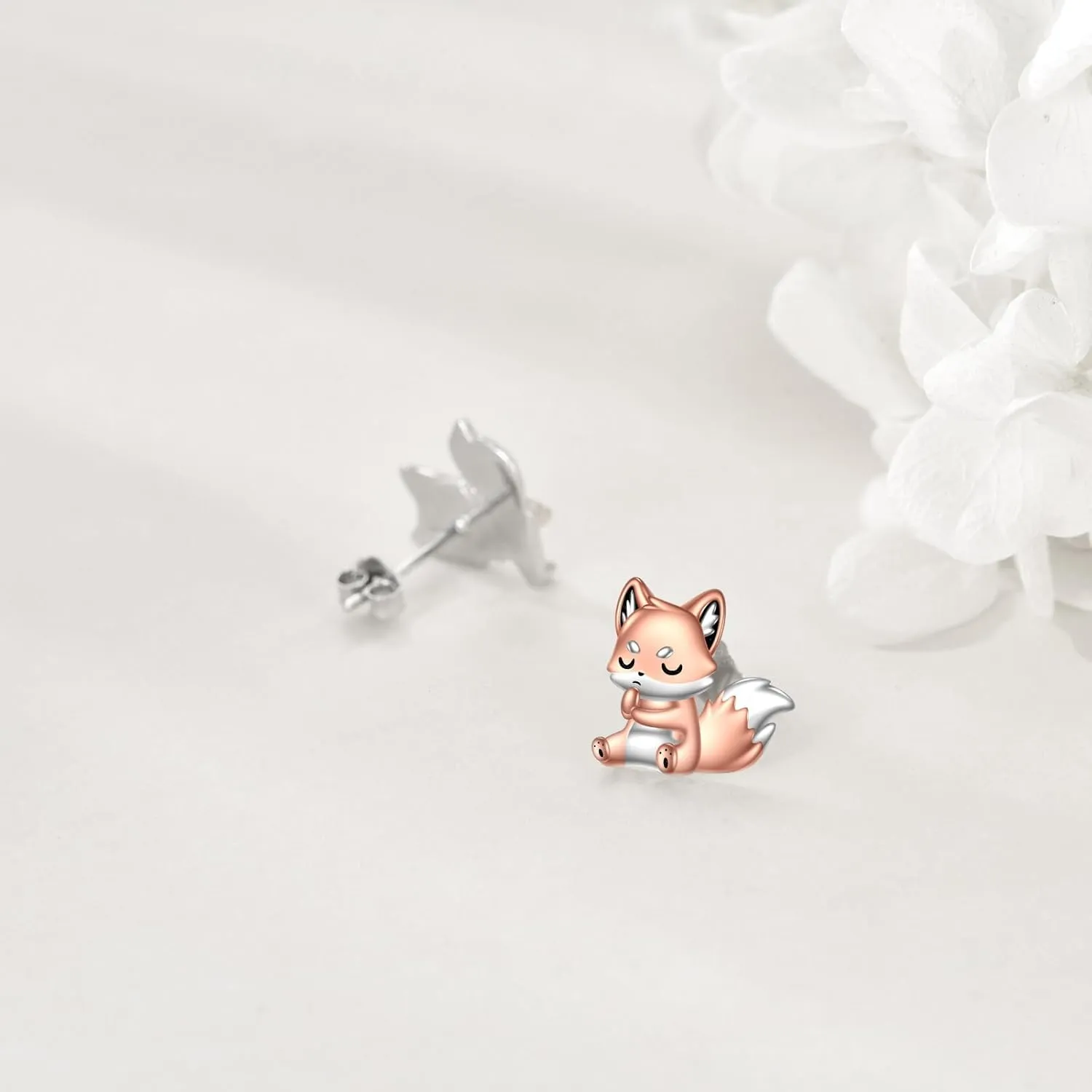 LUHE Animal Stud Earrings Sterling Silver Penguin/Paw Print/Panda/Dinosaur/Octopus/Axolotl/Cow/Fox/Cat/Bee/Pig/Rabbit Stud Earrings Animal Earrings for women
