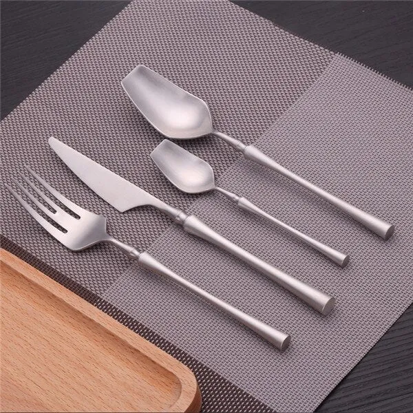Luxurious Cutlery Set Stainless Steel
