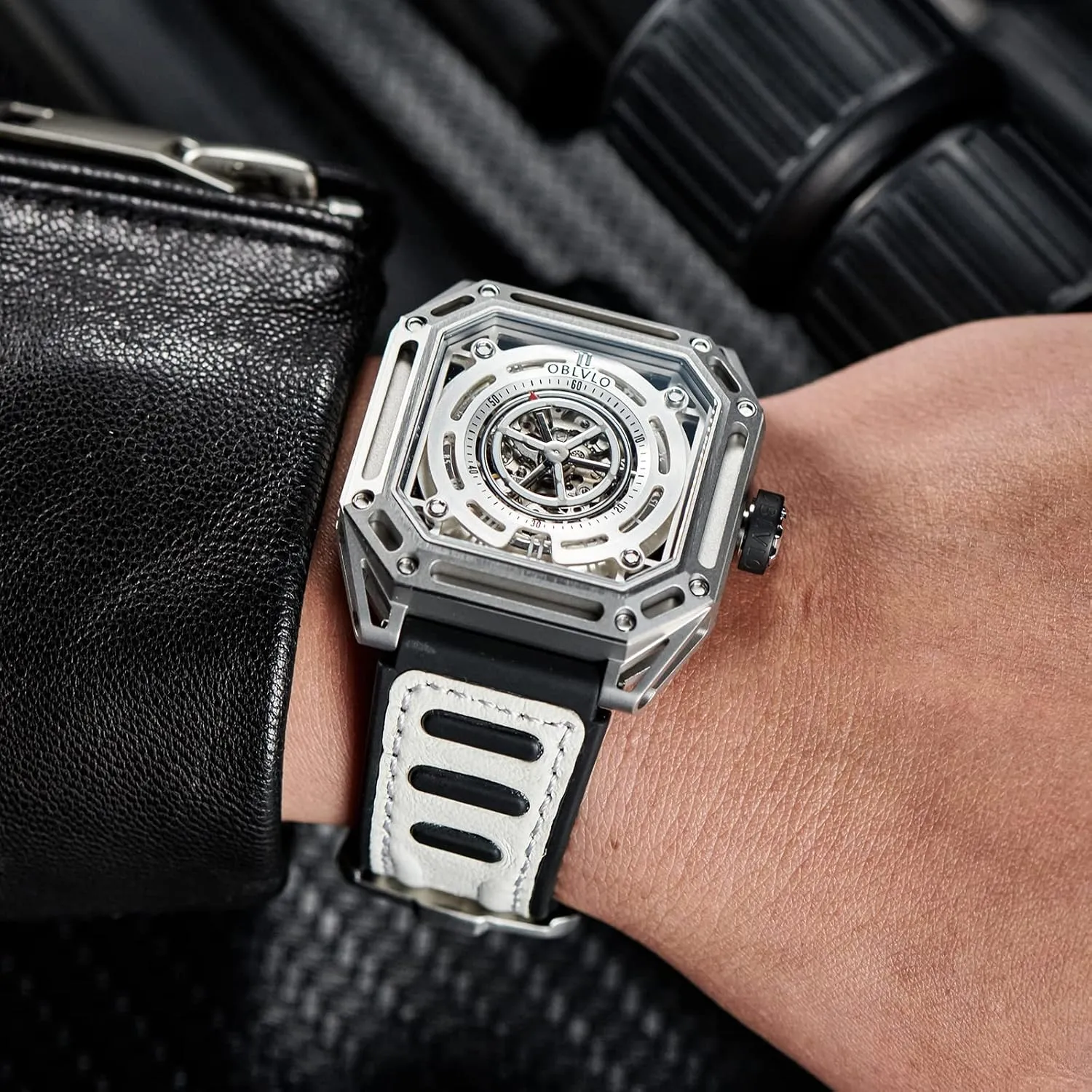 Luxury Square Luminous Self-Wind Mens Watch Fashion Mechanical Automatic Waterproof Sport Watch Rubber Watch AK