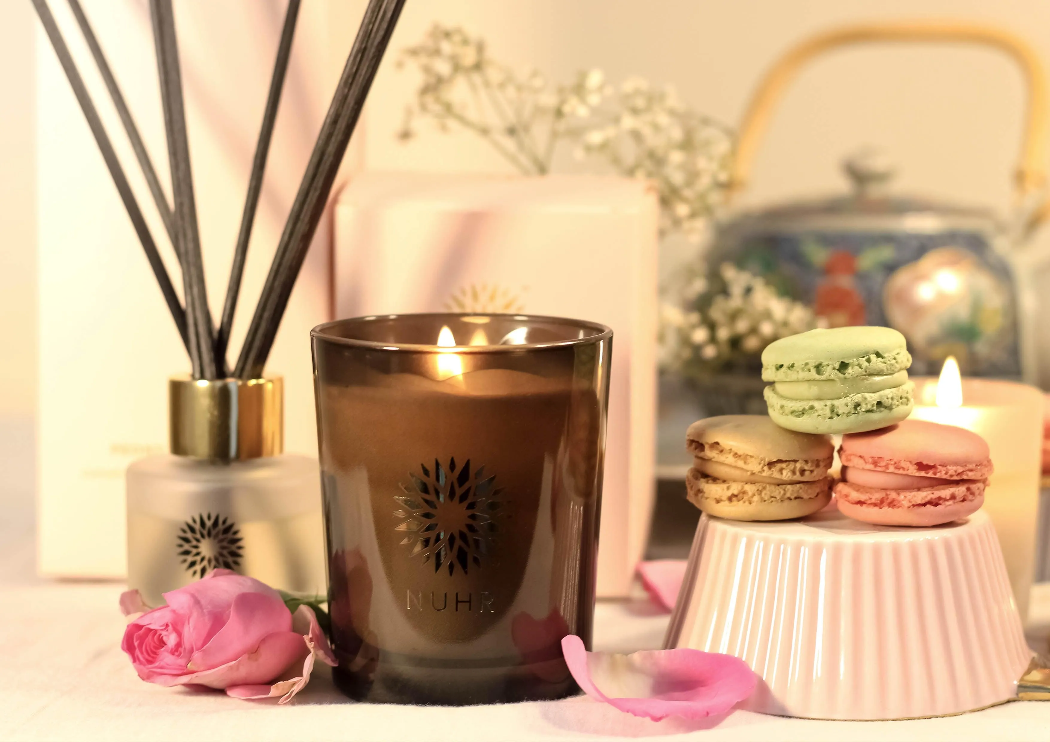 Peony & Oud Luxury Scented Candle