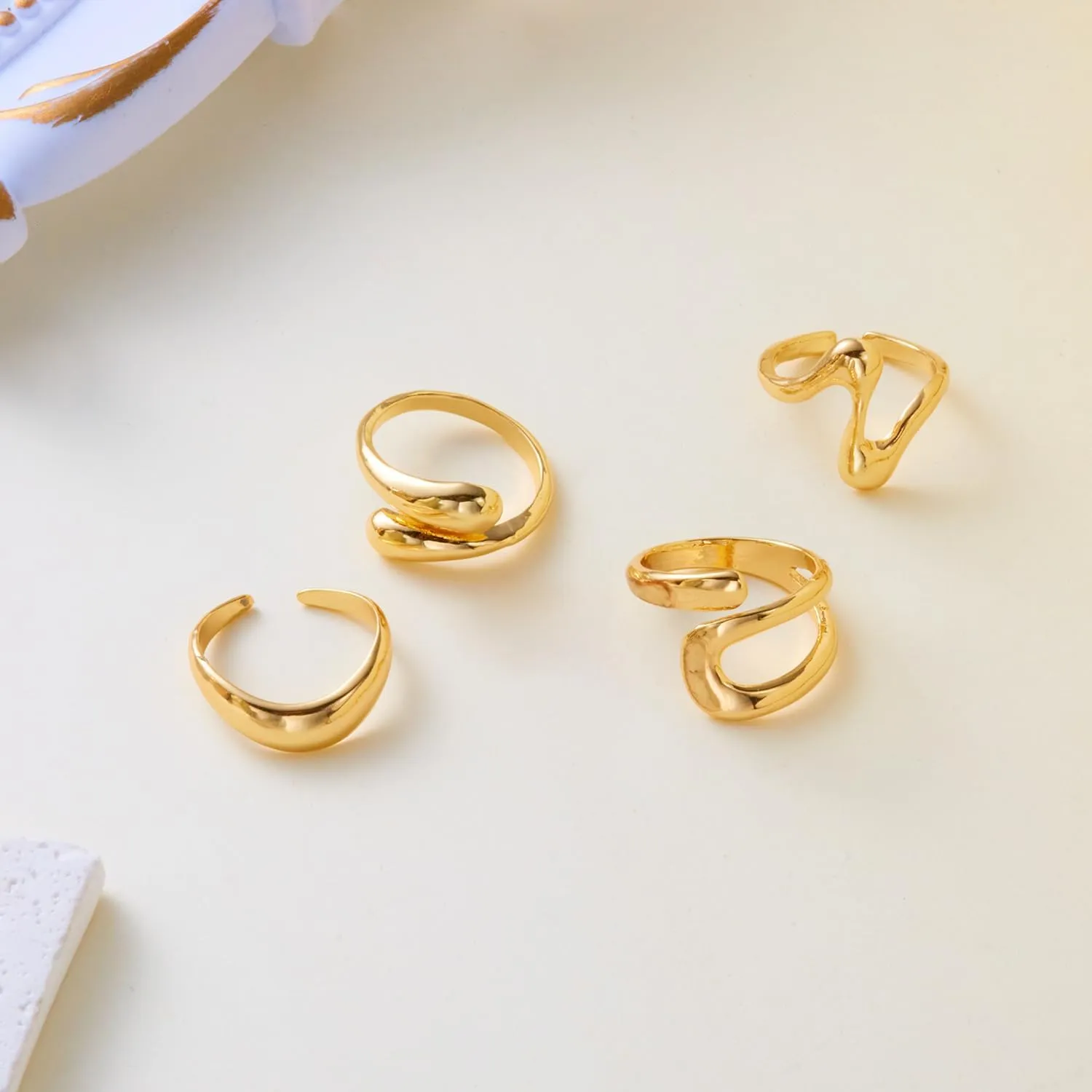 RINHOO Gold Chunky Rings Set for Women Braided Twisted Round Rings Adjustable Stackable Open Rings Band Statement Jewelry