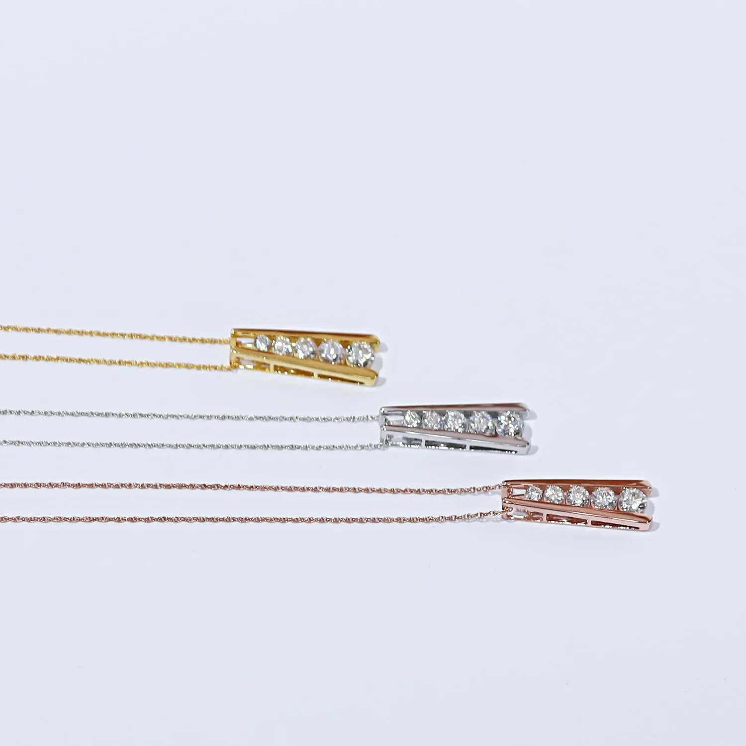 SAVEARTH DIAMONDS 1.25 Carat Lab Created Moissanite & Lab Grown Diamond Five Stone Journey Bar Pendant Necklace In 14k Gold Over Sterling Silver Jewelry With 18" Chain, Gift For Her