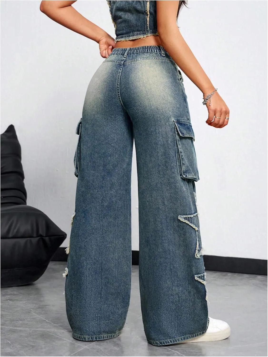 SHENHE Women's Low Waisted Wide Leg Cargo Jeans Star Denim Pants Loose Y2k Baggy Jeans Streetwear