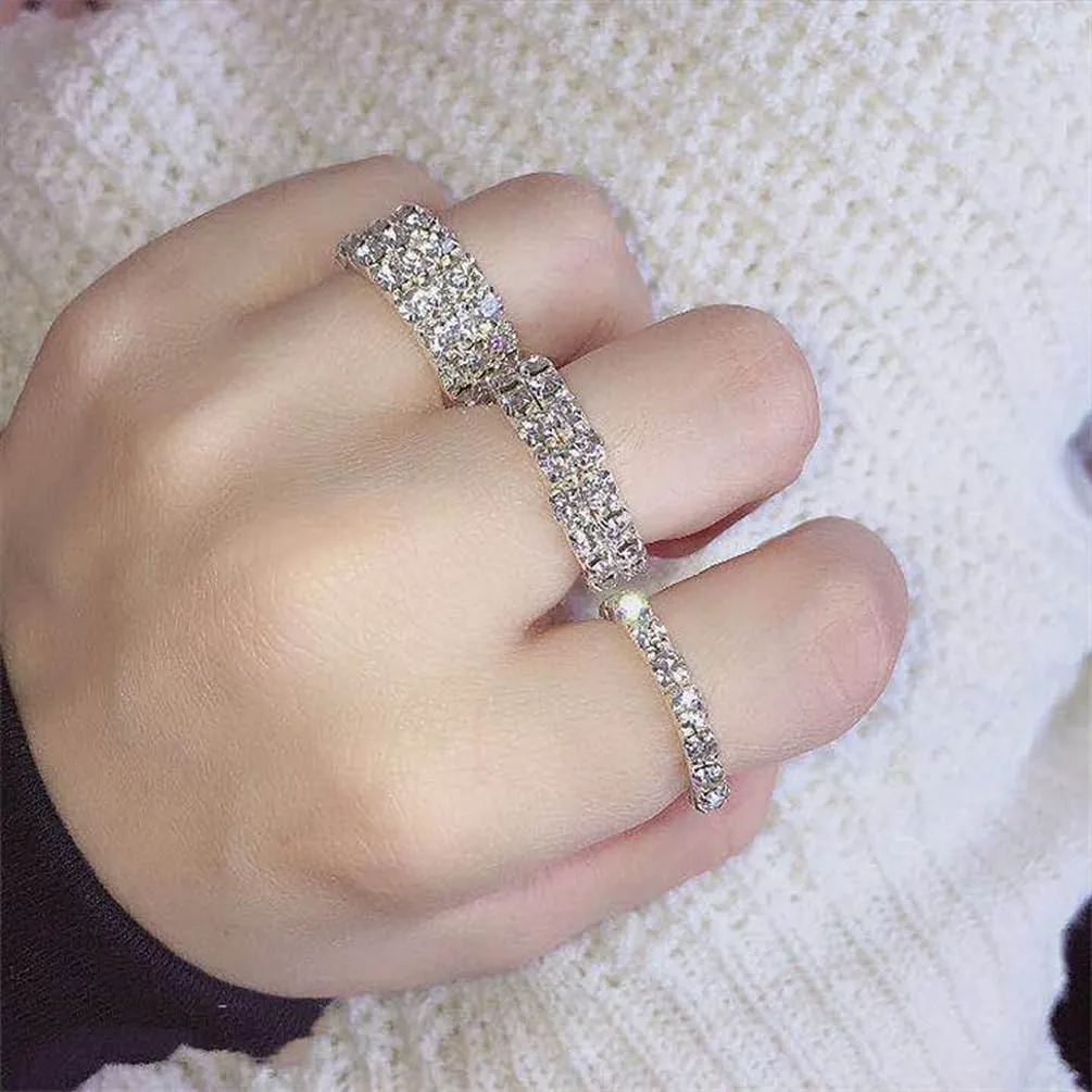 Sparkly Rhinestone Stackable Elastic Rings Set for Women Lady, Bling Silver Crystal Wide Band Finger Rings Trendy Multi-Row Stuff Jewelry Accessories Gift