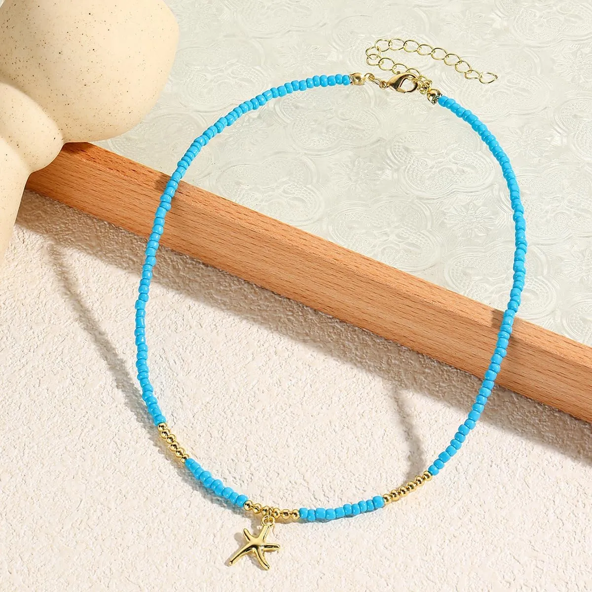 Spevert Handmade Colorful Pearl Beaded Shell Necklace for Women Hawaiian Summer Natural Shell Collar Beach Choker Jewelry