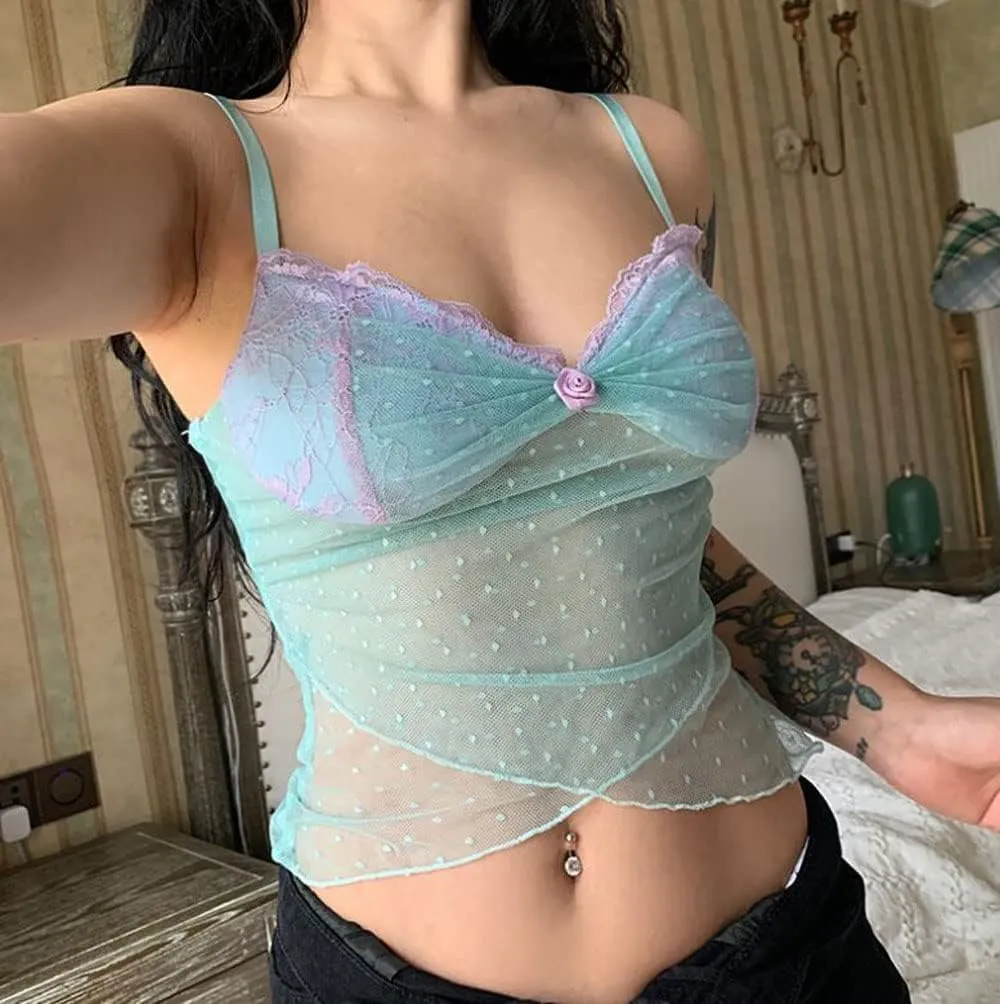 Vintage Lace Trim Crop Top for Women Y2K Spaghetti Strap Slim Fit Camis Low Cut Square Neck Tank Tops Streetwear