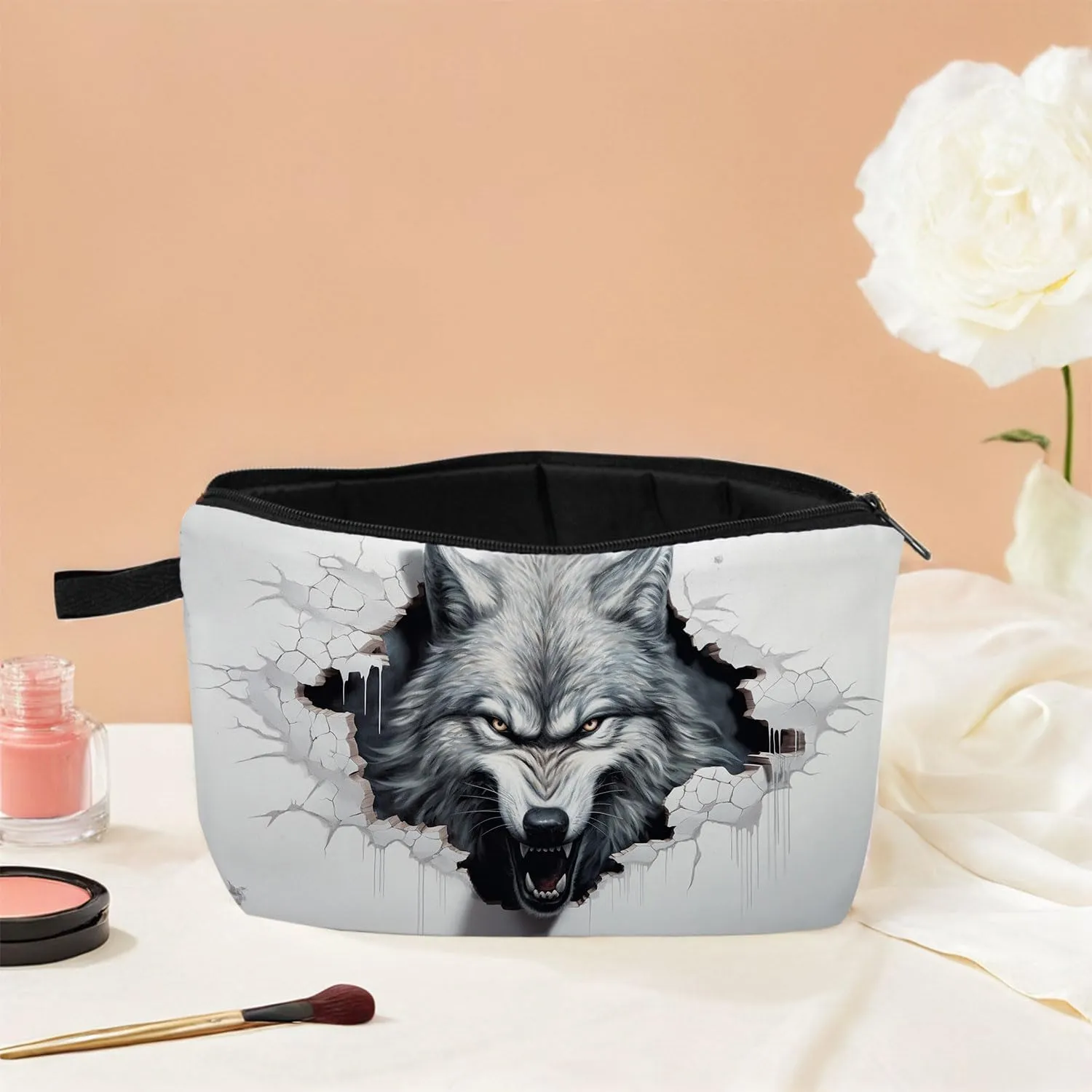 Wild Spirit Wolf Print Makeup Bag Wolf Lovers Birthday Gifts for Adults Cosmetic Bag Great Gift for Adventure Enthusiasts Travel Organizer Pouch