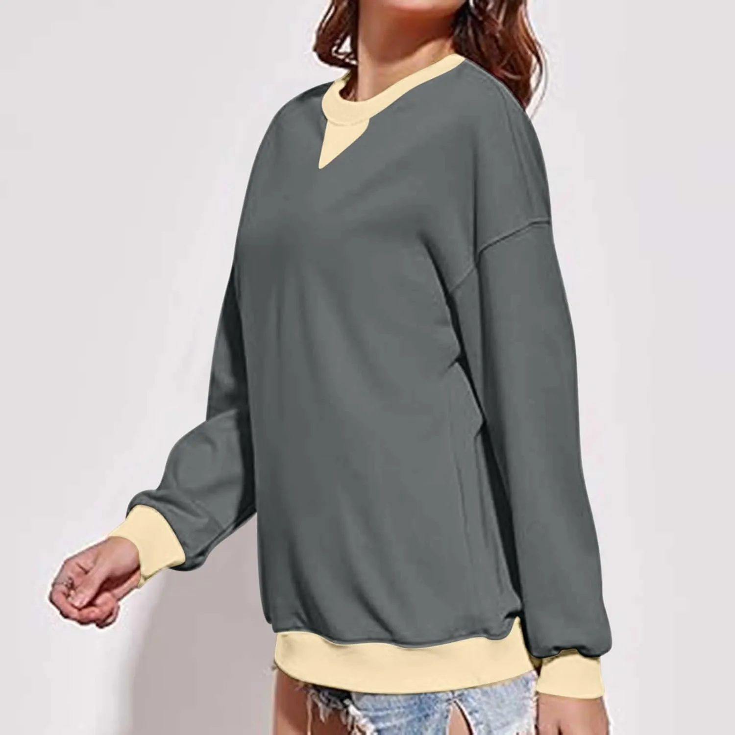 Womens Colorblock Shirt Casual Crew Neck Sweatshirt Fall Long Sleeve Sweatshirt Loose Fitting Tunic Tops Blouse
